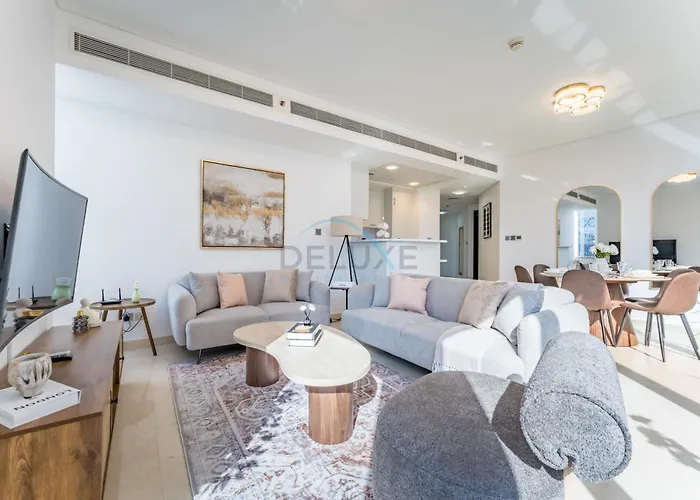 Fully Furnished 2Br, Few Mins From Emirates Towers, Burj Khalifa With City Views, Sky Gardens, Difc By Deluxe Holiday Homes